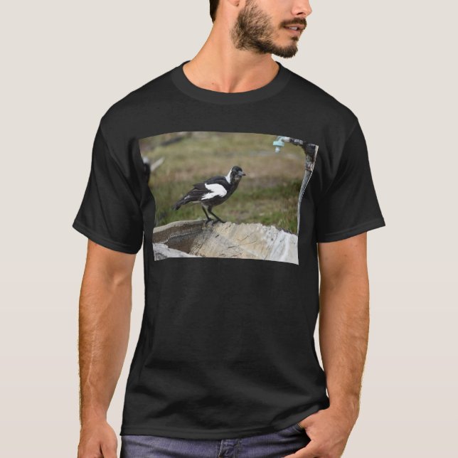 MAGPIE BLACK & WHITE RURAL QUEENSLAND AUSTRALIA T-Shirt (Front)