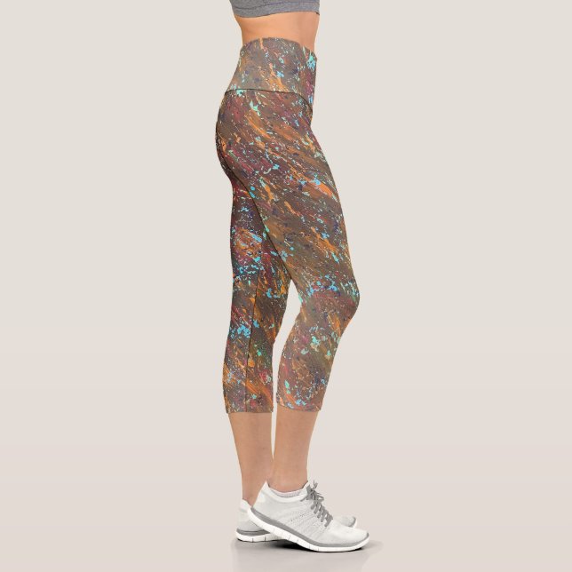 Magpie poster capri leggings (Right)