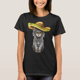 Maine Coon Cat Sombrero Mexican Kitten Veterinaria T-Shirt