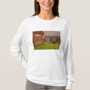 Maine,  Old stone building and wooden barn in T-Shirt