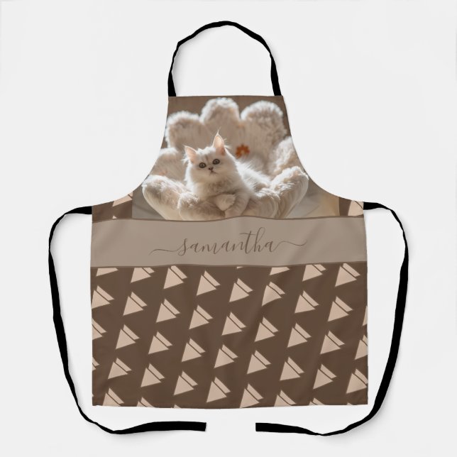 Majestic white cat apron (Front)