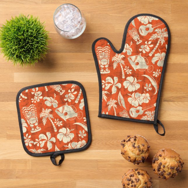 Makapuu Beach Hawaiian Batik Orange Oven Mitt & Pot Holder Set (Top Down)