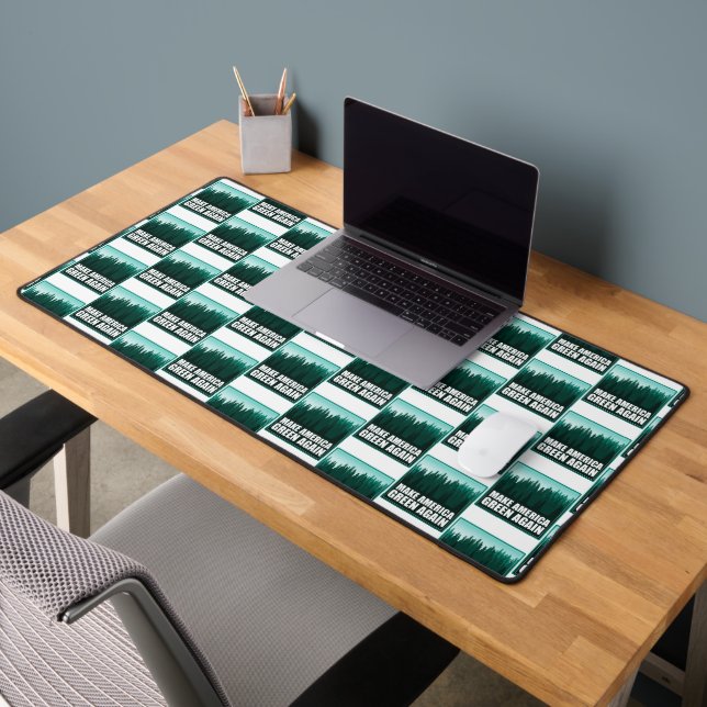 Make America Green Again Desk Mat (Office 2)