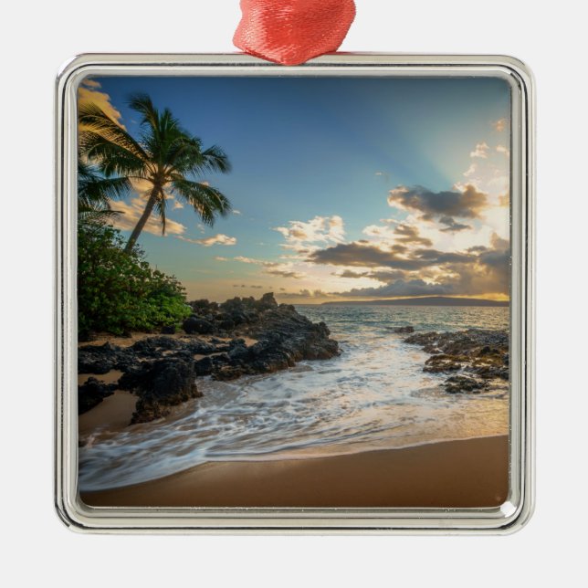 Makena Beach | Makena Cove Metal Tree Decoration (Front)