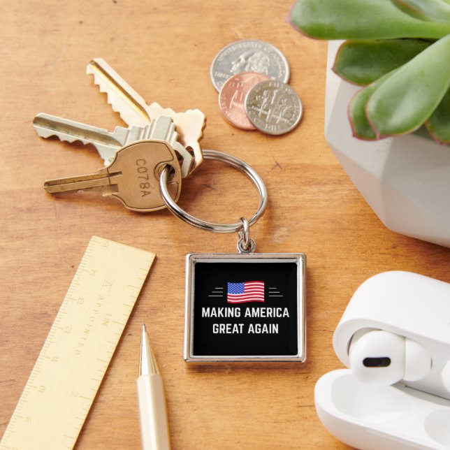 Making America Great Again Key Ring (Desk)