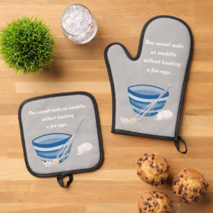 Making an omelette oven mitt & pot holder set