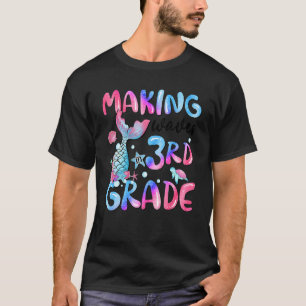 Making Waves In 3rd Grade Fish Tail Tie Dye Back T T-Shirt