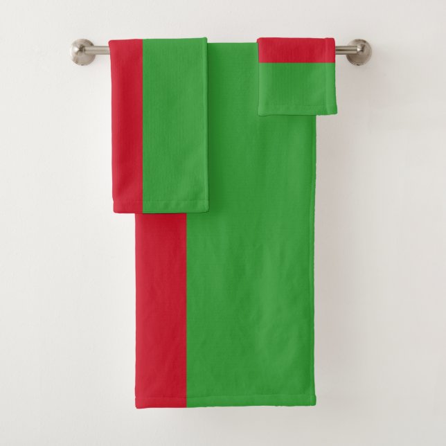 Malawi Flag Bath Towel Set (Insitu)
