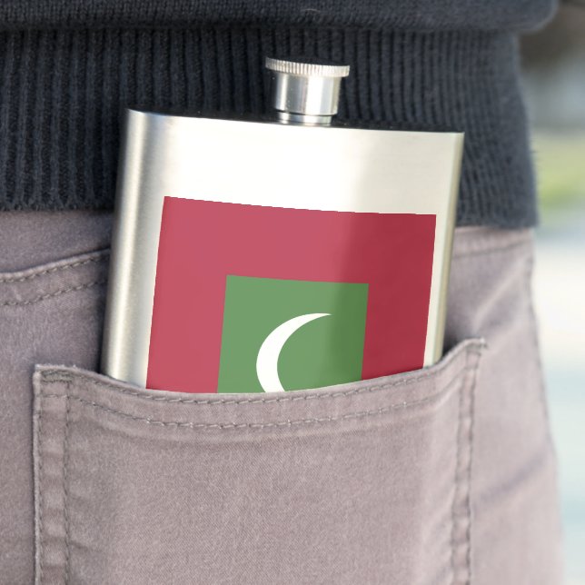 Maldives flag hip flask (In Situ)