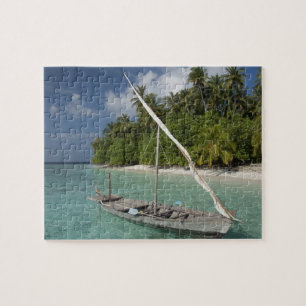 Maldives, North Male Atoll, Island of Kuda Jigsaw Puzzle