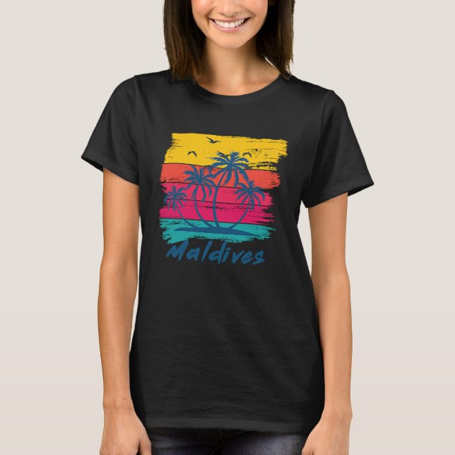 Maldives  summer beach holiday destination T-Shirt (Front)