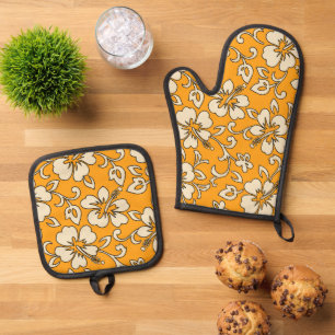 Malia Hawaiian Hibiscus Floral Gold Oven Mitt & Pot Holder Set