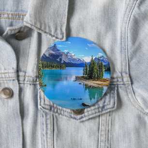Maligne Lake, Alberta, Canada 10 Cm Round Badge