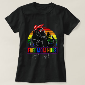 Mama dinosaur Free Mum Hugs T-Shirt