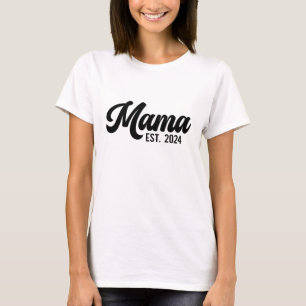 Mama Est 2024 - Stylish Mum Gift T-shirt