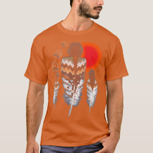 Mama Native American Women Bear Feathers Paws 1307 T-Shirt