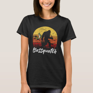 Man Outdoor Fishing Bassquatch Bigfoot Bass Fish V T-Shirt