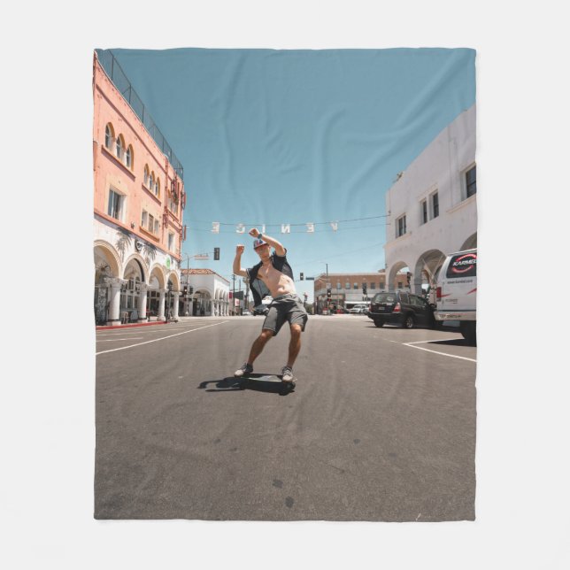 Man playing skateboard fleece blanket (Front)