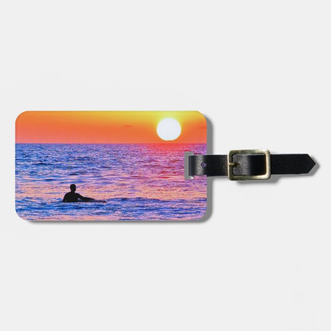 Man watching sunset luggage tag (Front Horizontal)