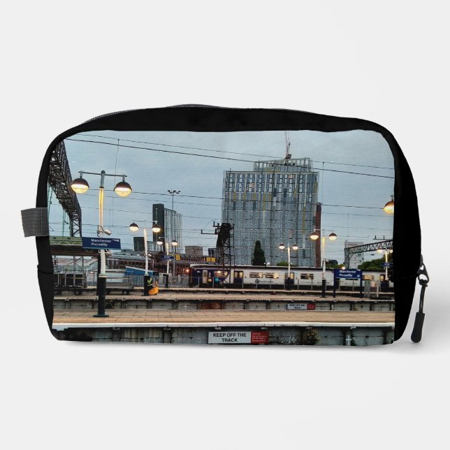 Manchester station view dopp kit (Front)