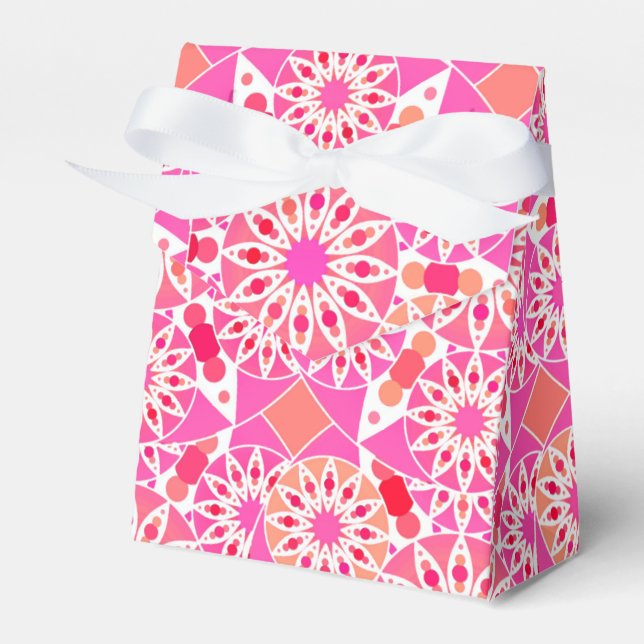 Mandala pattern, shades of pink and coral favour box (Front Side)