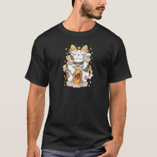 Maneki Neko Beckoning Cat Feng Shui Cat Japanese G T-Shirt