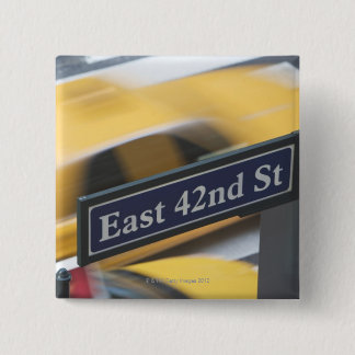 Manhattan 15 Cm Square Badge