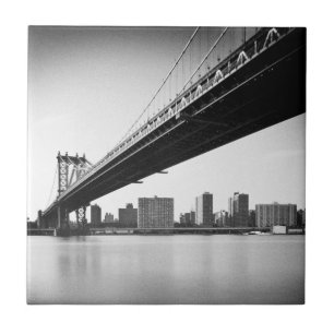 Manhattan Bridge and skyline, New York, US. Tile