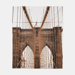MANHATTAN BRIDGE NEW YORK FLEECE BLANKET