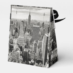 Manhattan, New York (black & white panorama) Favour Box