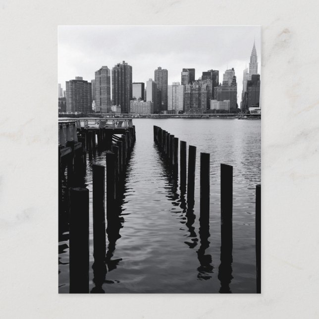 Manhattan View postcard (Front)