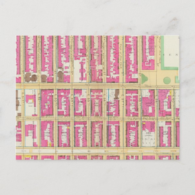 Manhatten, New York 13 Postcard (Front)