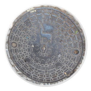 Manhole cover antique cobblestone road  ceramic knob