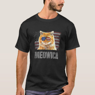 Manx Cat Funny Meowica Retro USA American Flag T-Shirt