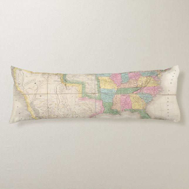 Map of the United States Of North America Body Cushion (Front)