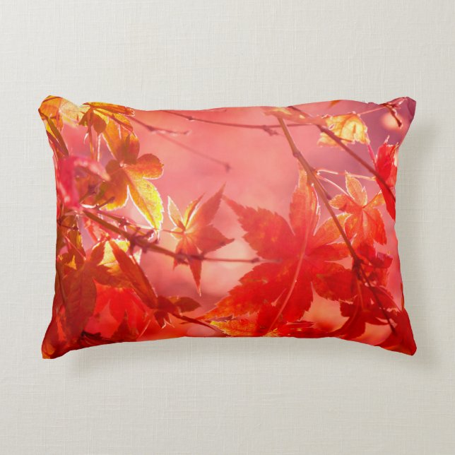 Maple  decorative cushion (Front)