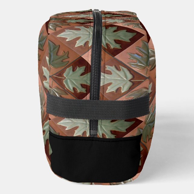  Maple leaf Dopp bag Print Cut Sew Bag (Left)
