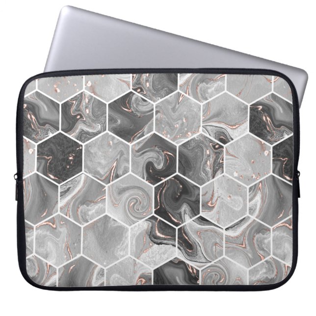 Marble hexagon seamless texture with gold pattern laptop sleeve (Front)