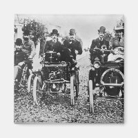 Marcel (d.1903) and Louis (1877-1944) Renault driv