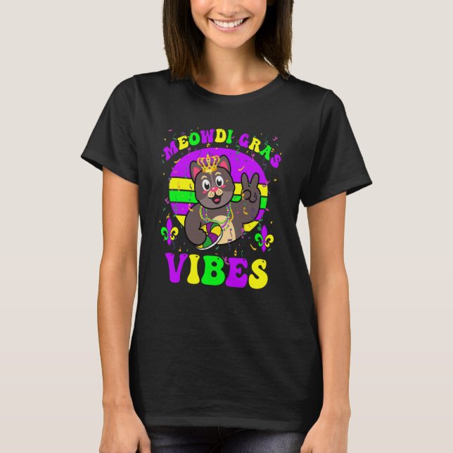Mardi Gras Cat with Beads Carnival outfit for kids T-Shirt (Front)