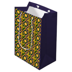 Mardi grass pattern with golden fleur-de-lis medium gift bag