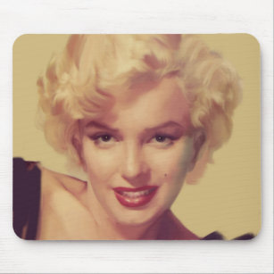 Marilyn in Black Mouse Pad