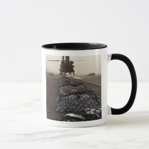 Marines attach sling loads mug