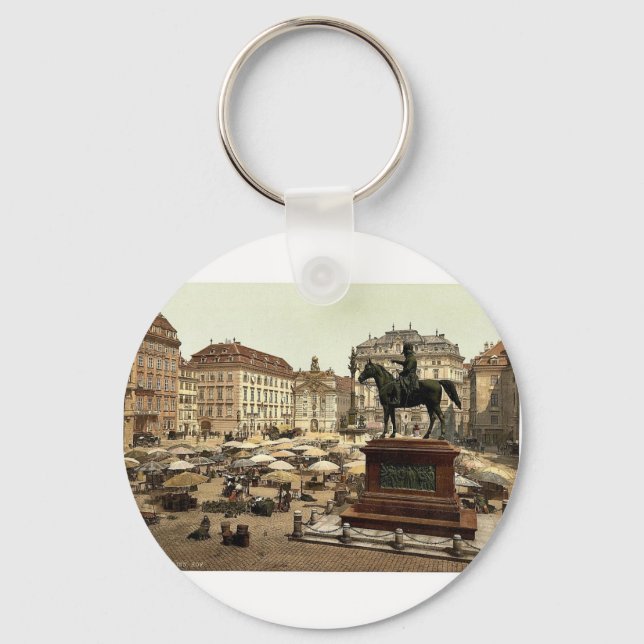 Market place, Vienna, Austro-Hungary magnificent P Key Ring (Front)