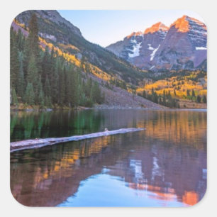 Maroon Bells Alpen Glow Square Sticker