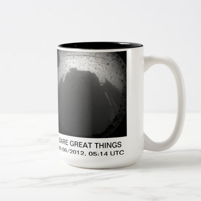 MARS CURIOSITY LANDING MUG (Right)