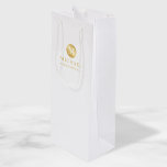 Masculine White and Gold Personalised Groomsmen Wine Gift Bag<br><div class="desc">Add a personal touch to your wedding with personalised groomsmen gift bag. This gift bag features white monogram in gold circle element with name and title in gold professional font style on white background. Also perfect for best man, father of the bride, ring bearer and more. Please Note : The...</div>