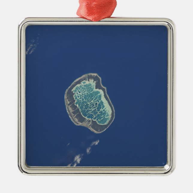 Mataiva Atoll, Tuamotu Archipelago Metal Tree Decoration (Front)