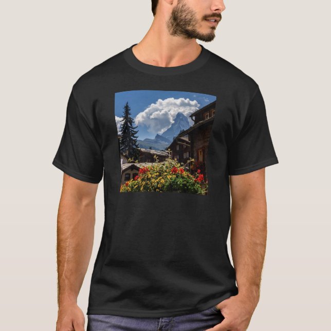 Matterhorn and Zermatt village houses, Switzerland T-Shirt (Front)