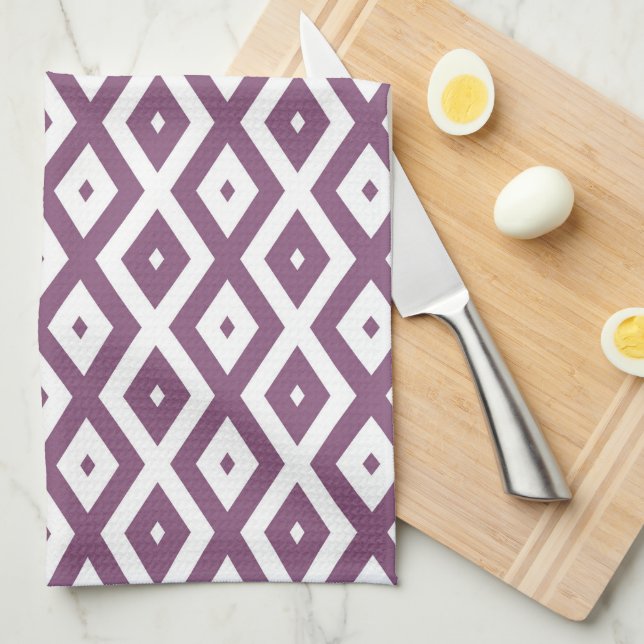 Mauve and white diamond pattern tea towel (Quarter Fold)